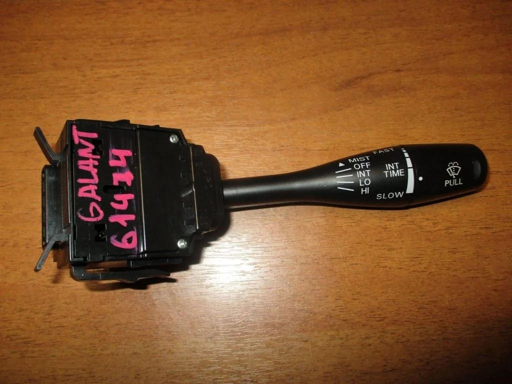 Переключатель стеклоочистителей Mitsubishi Galant 9 2001 DJ, DM