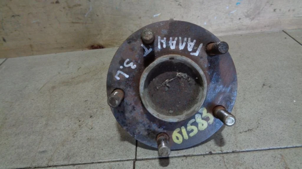 Ступица задняя Mitsubishi Galant 9 2001 DJ, DM