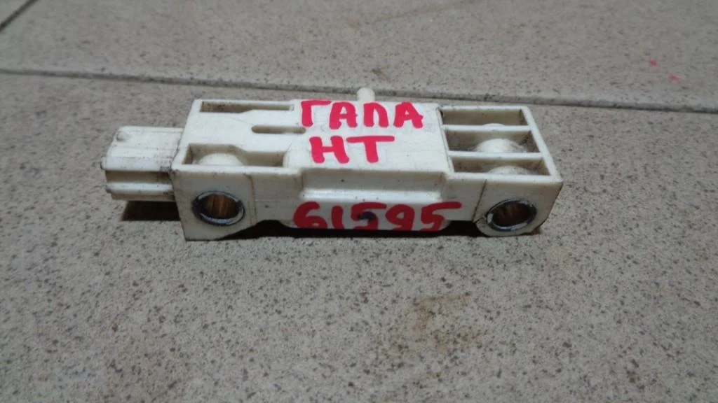 Датчик air bag Mitsubishi Galant 9 2001 DJ, DM