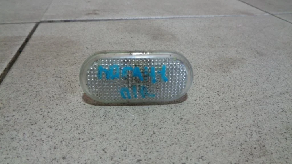 Повторитель на крыло Renault Logan 1 L90