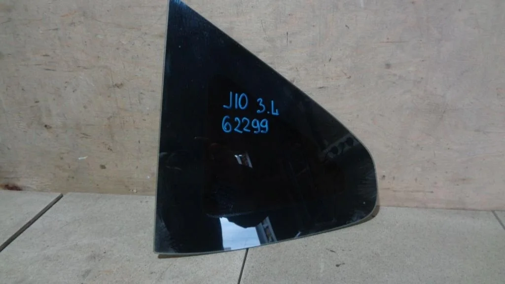 Стекло кузовное глухое левое Nissan Qashqai J10