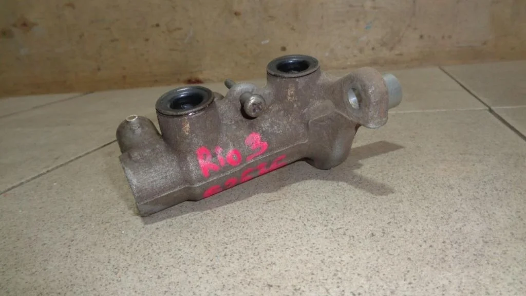 Цилиндр тормозной главный Kia RIO 3 UB, QB