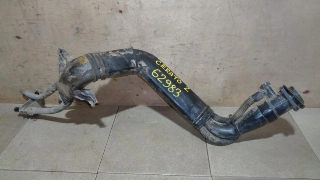 Горловина топливного бака Kia Cerato 2 TD