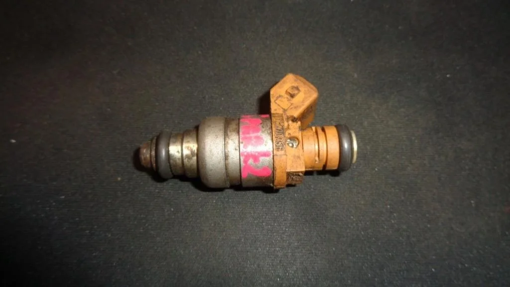 Форсунка топливная Chevrolet Spark M200, M250