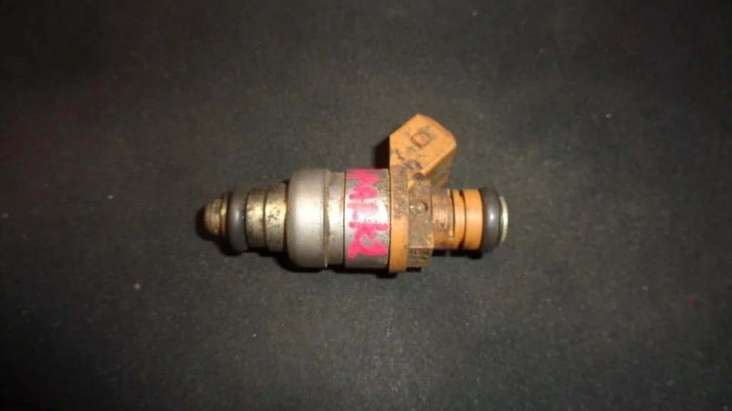 Форсунка топливная Chevrolet Spark M200, M250