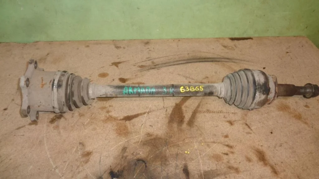 Полуось задняя Nissan Armada 2003 TA60