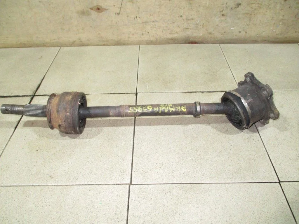 Полуось передняя Nissan Armada 2003 TA60