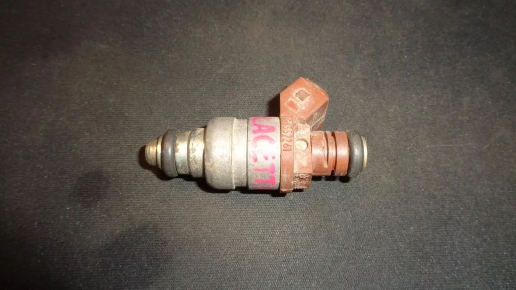 Форсунка топливная Chevrolet Lacetti J200