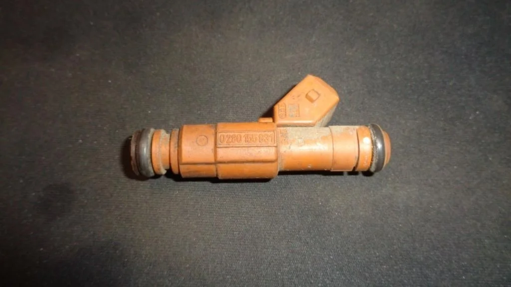 Форсунка топливная Volvo XC70 2