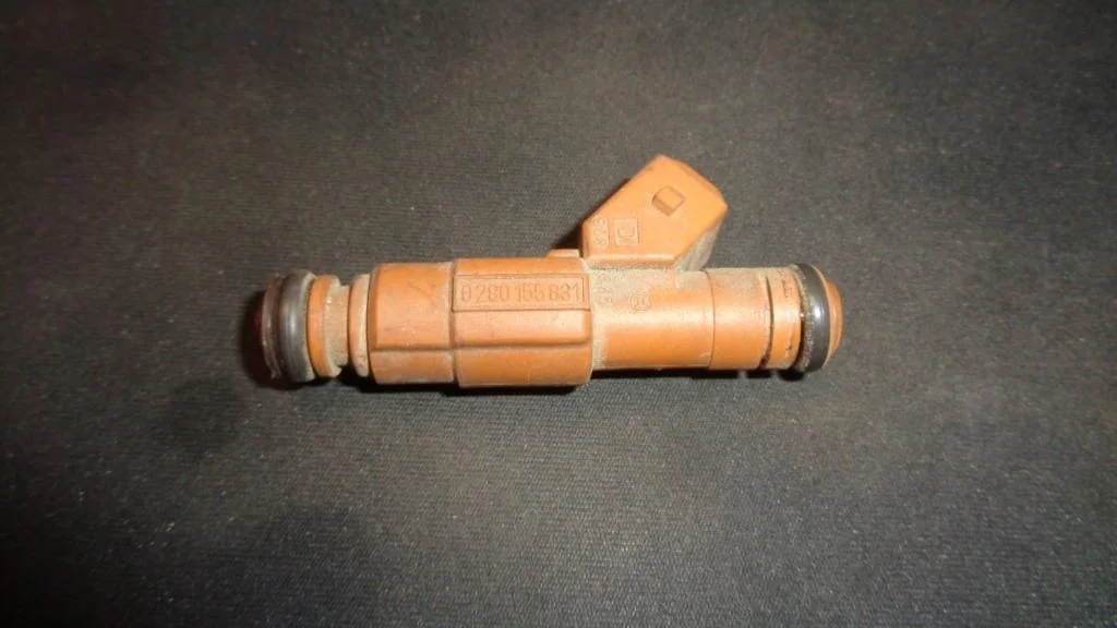 Форсунка топливная Volvo XC70 2