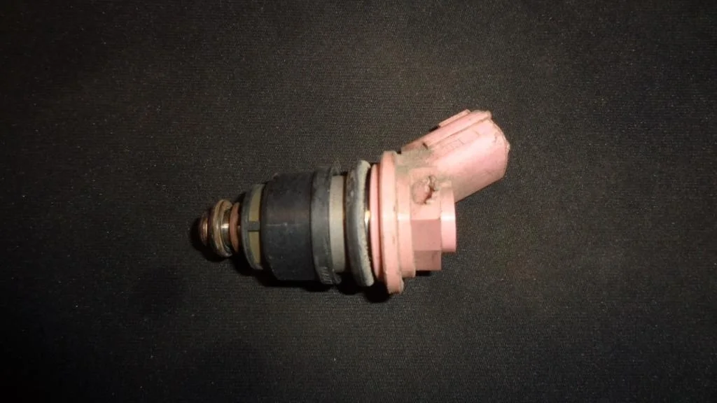 Форсунка топливная Nissan Maxima A32