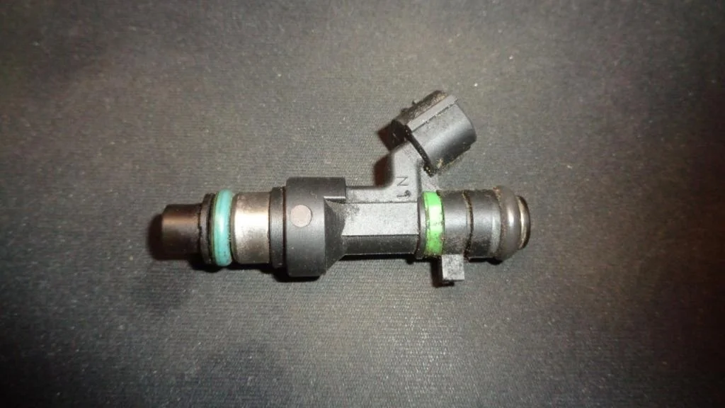 Форсунка топливная Nissan Teana J32