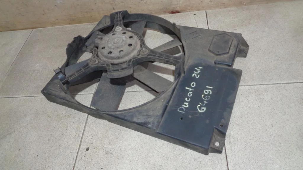 Вентилятор радиатора Fiat Ducato 2010 244