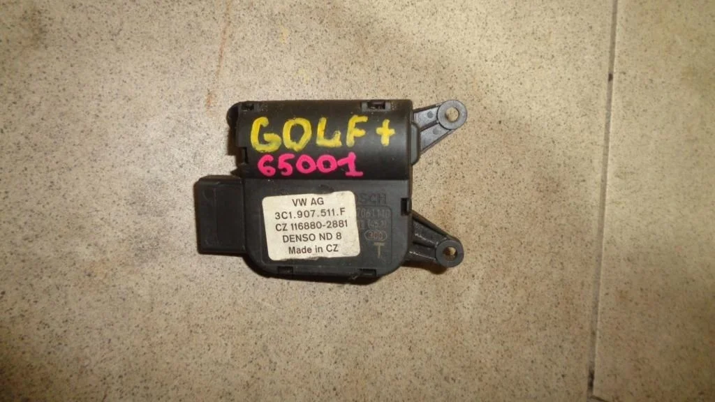 Моторчик заслонки печки Volkswagen Golf Plus 2011