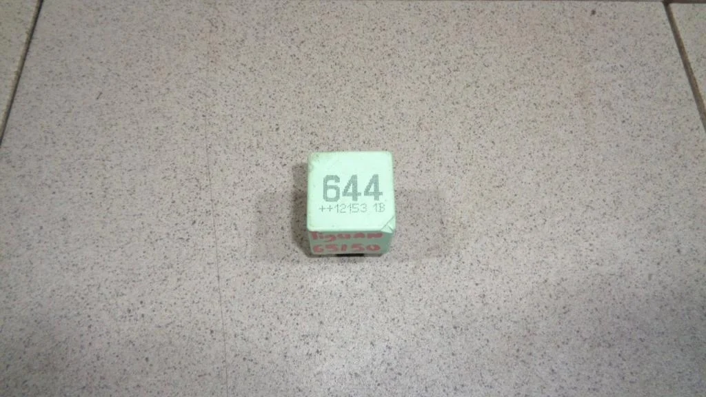 Реле Volkswagen Tiguan 1 2012 NF