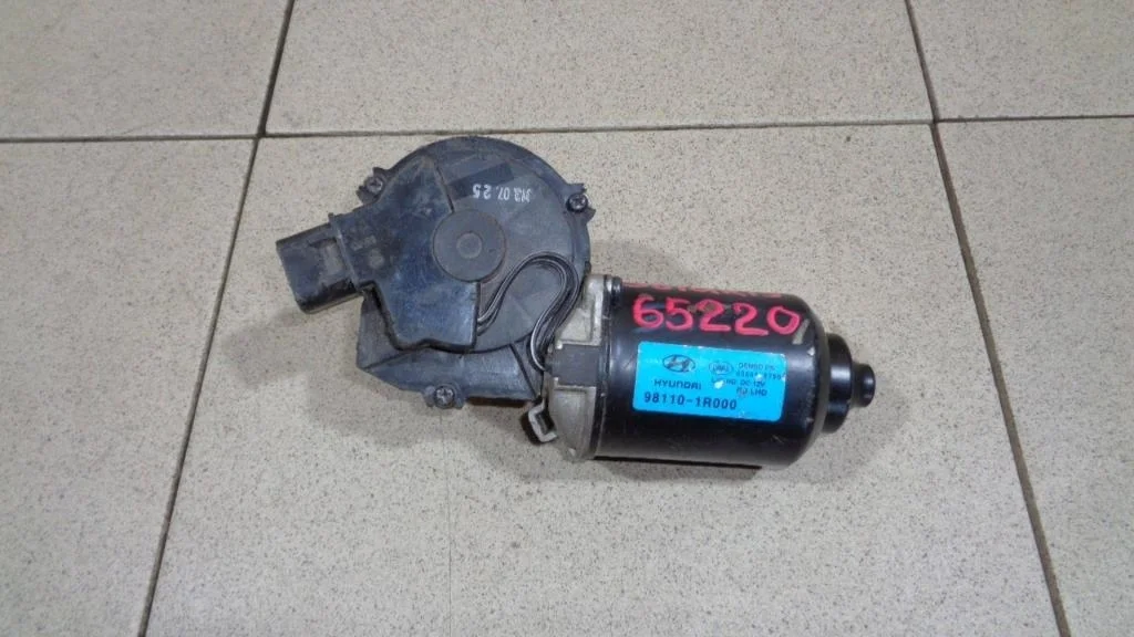 Моторчик дворников передний Hyundai Solaris 1 RB