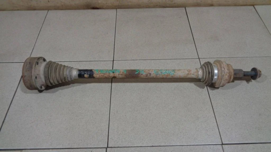 Полуось задняя правая Volkswagen Tiguan 1 2012 NF