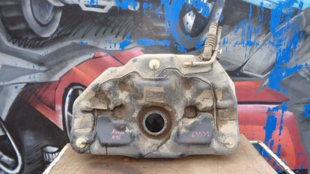 Бак топливный Nissan Almera N16