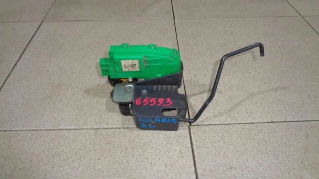 Замок двери задней левой Hyundai Solaris 1 2011 RB