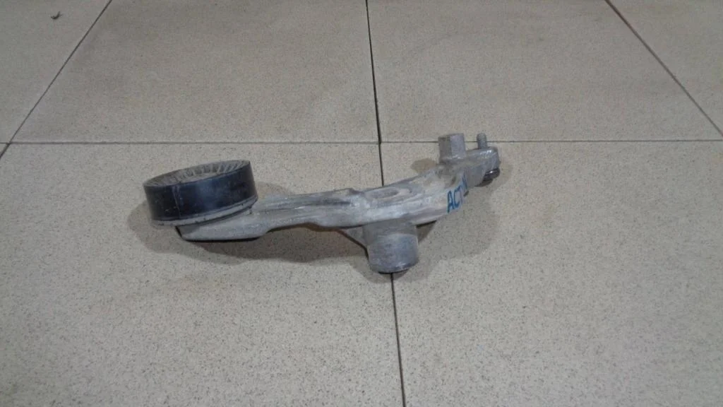 Ролик-натяжитель ручейкового ремня SsangYong Actyon 2 2012 CK