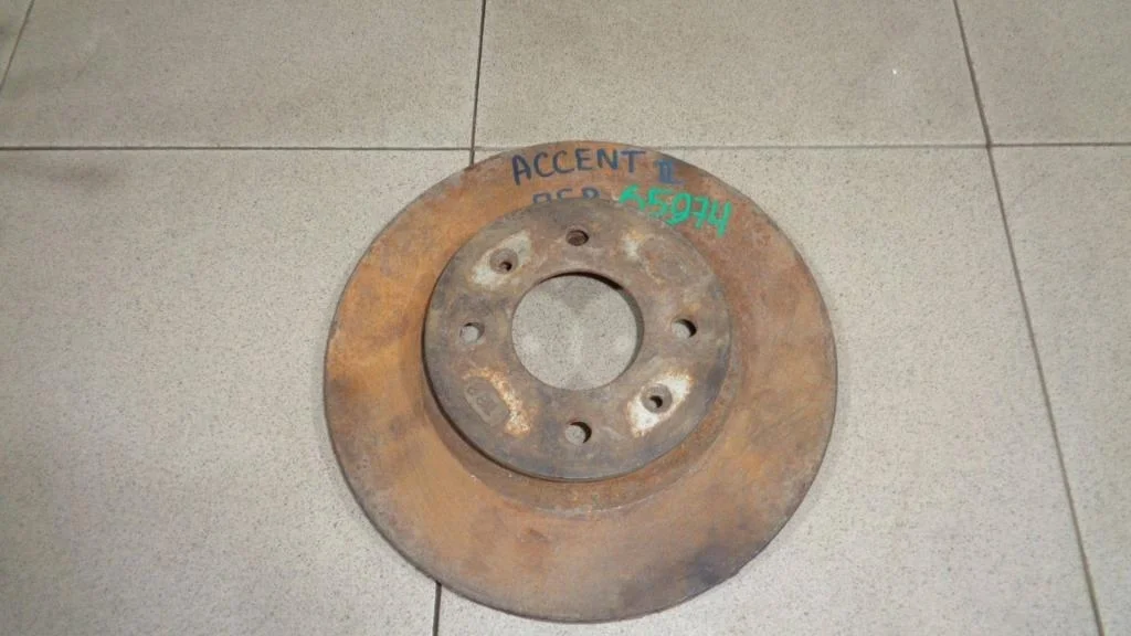 Диск тормозной передний вентилируемый Hyundai Accent LC