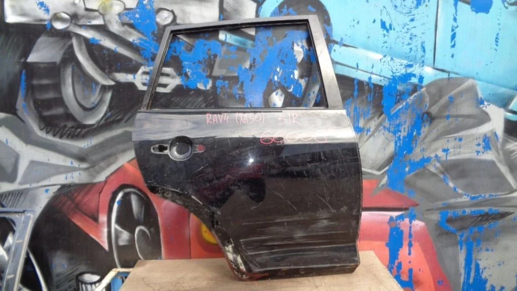 Дверь задняя правая Toyota RAV4 A30