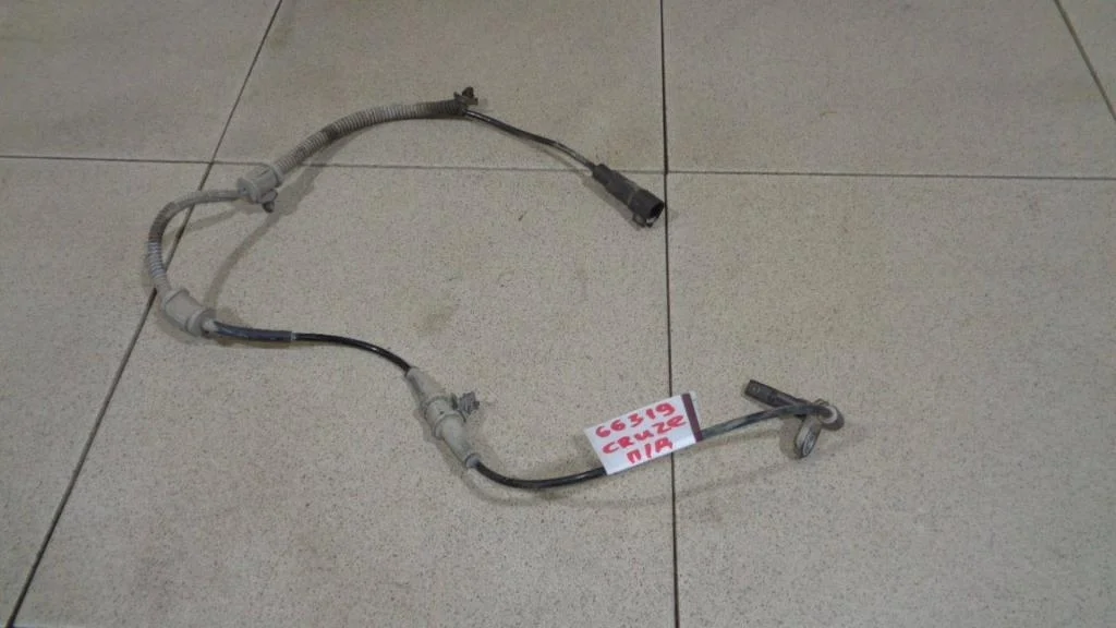 Датчик abs передний Chevrolet Cruze J300