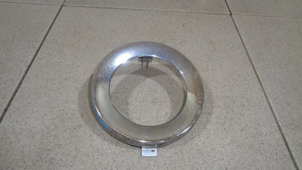 Рамка противотуманой фары Subaru Impreza XV 2011 G12, GE, GH