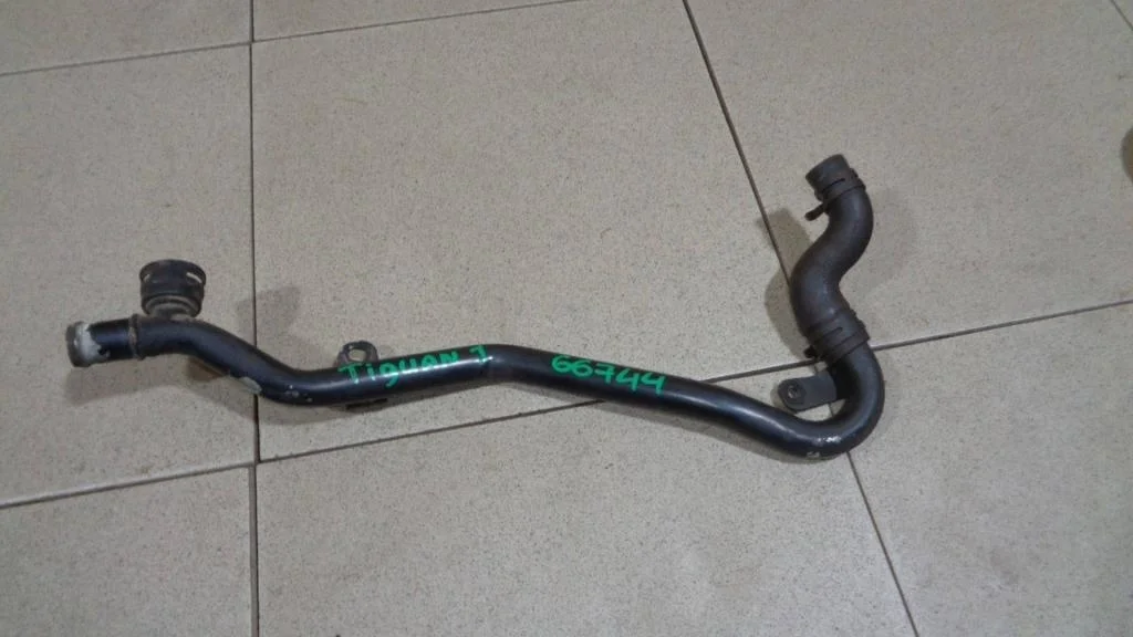 Трубка охлаждающей жидкости Volkswagen Tiguan 1 2012 NF