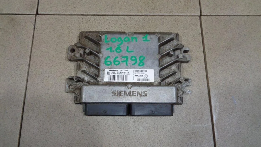 Блок управления двигателем Renault Logan 1 L90