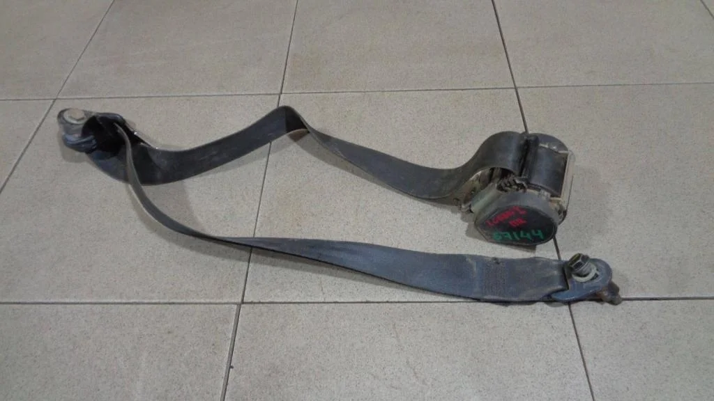 Ремень безопасности Renault Logan 1 L90