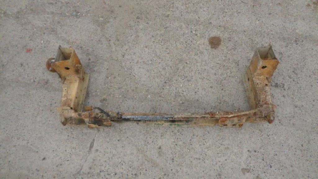 Балка подрадиаторная Chevrolet Cobalt T250