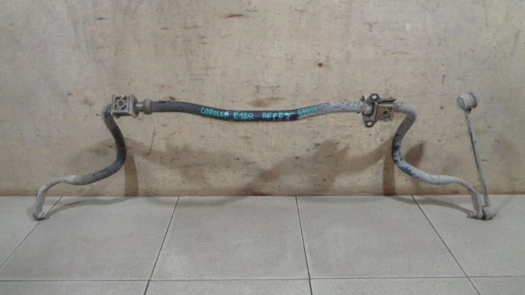 Стабилизатор передний Toyota Corolla 2006 E120