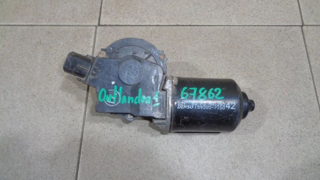 Моторчик дворников передний Mitsubishi Outlander 1 CU