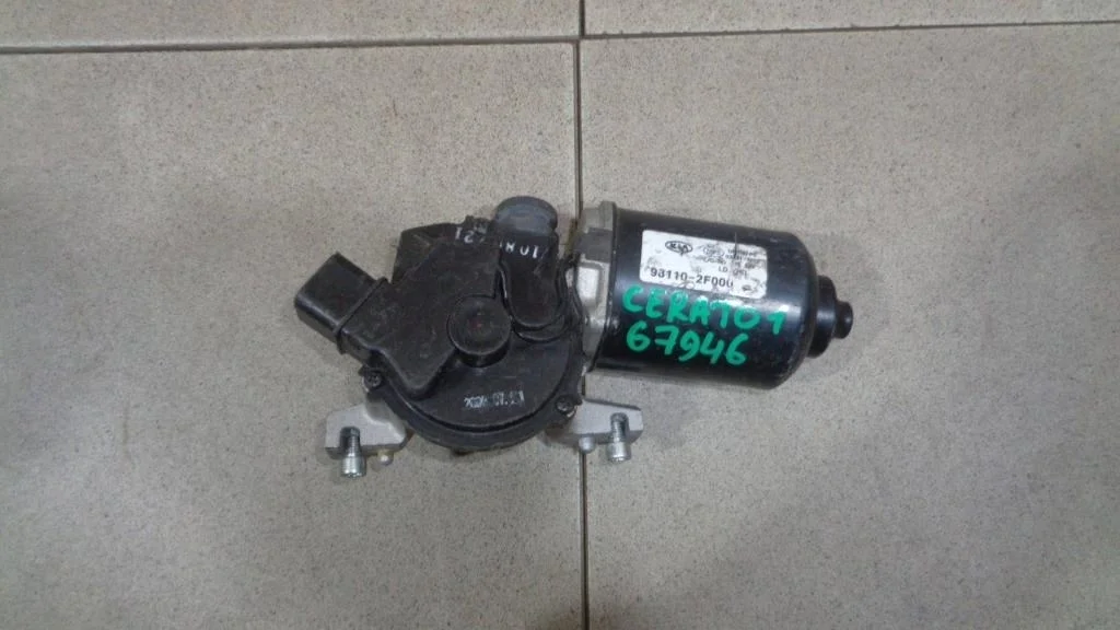 Моторчик дворников передний Kia Cerato 1 LD