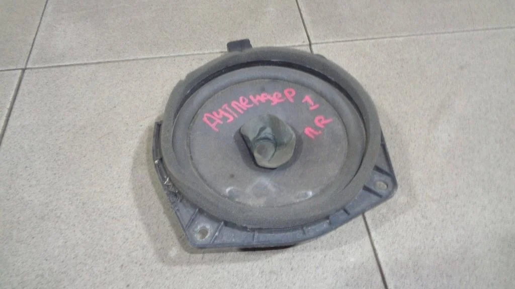 Динамик Mitsubishi Outlander 1 CU