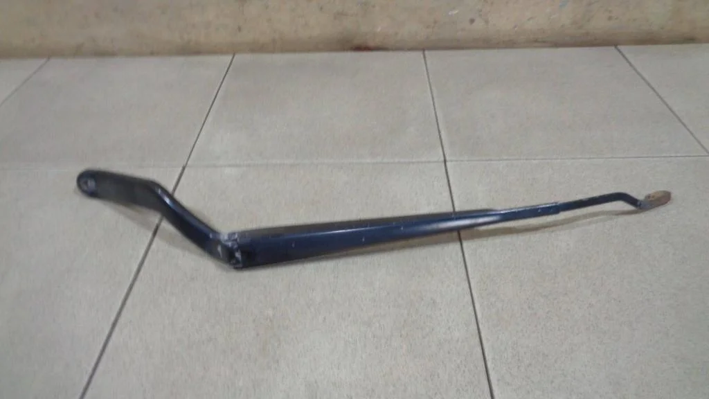 Поводок стеклоочистителя передний левый Ford Fusion CBK