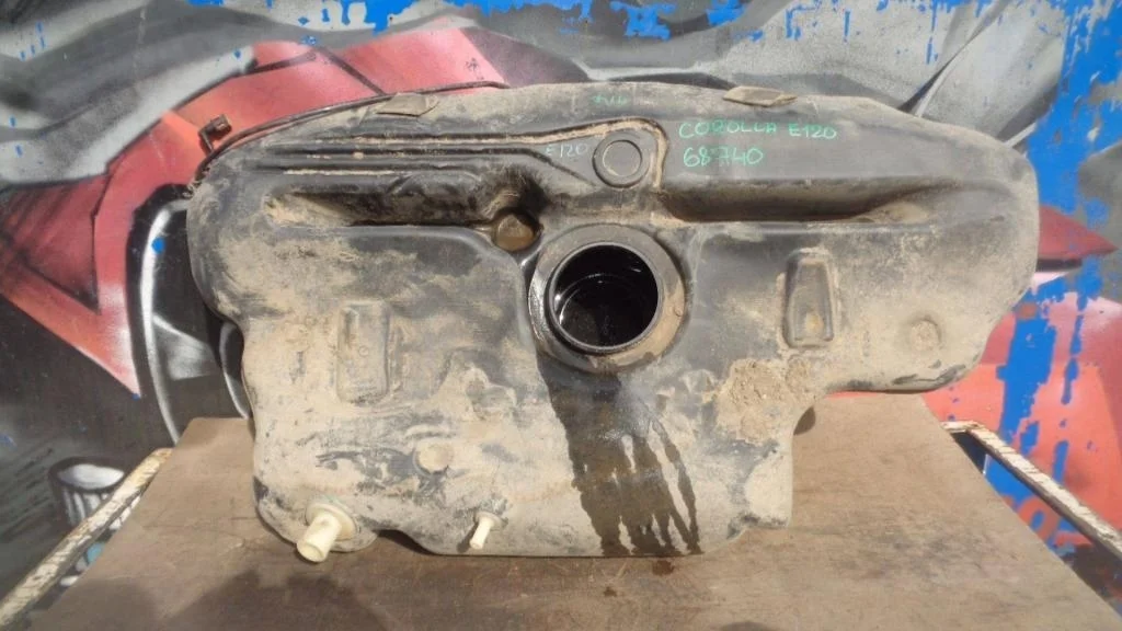 Бак топливный Toyota Corolla E120