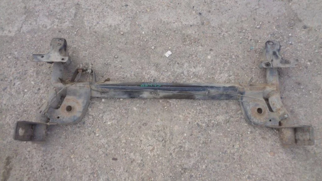 Балка задняя Renault Symbol 1