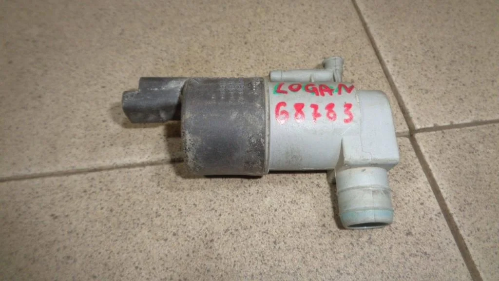 Насос омывателя Renault Logan 1 L90