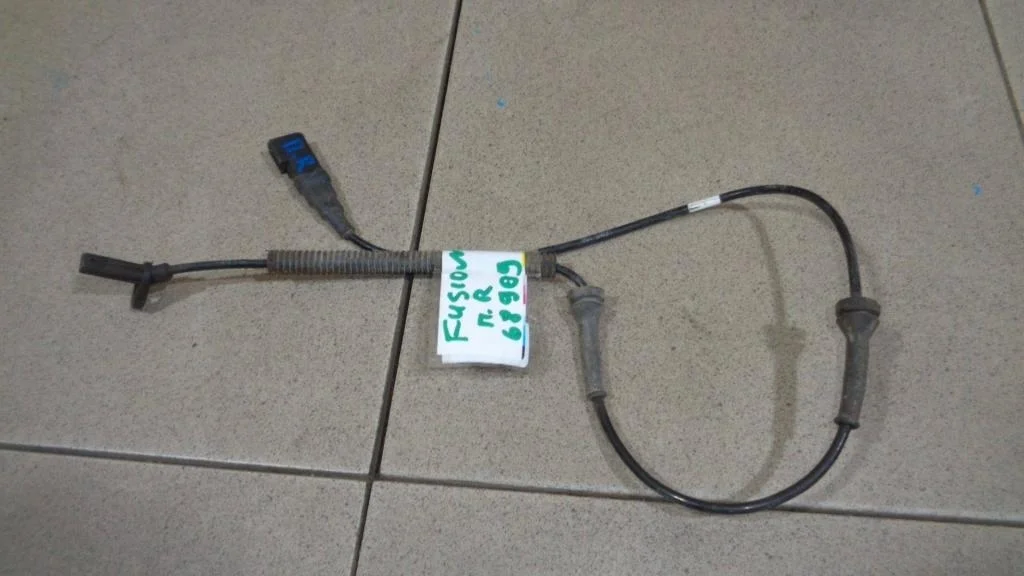 Датчик abs передний Ford Fusion CBK