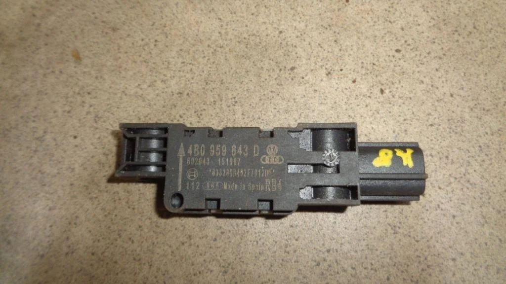 Датчик air bag Audi A8 2007 D3