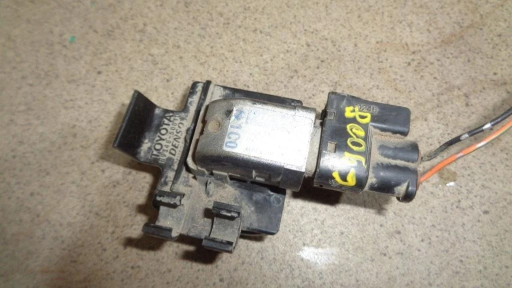 Датчик парковки Toyota Camry XV40