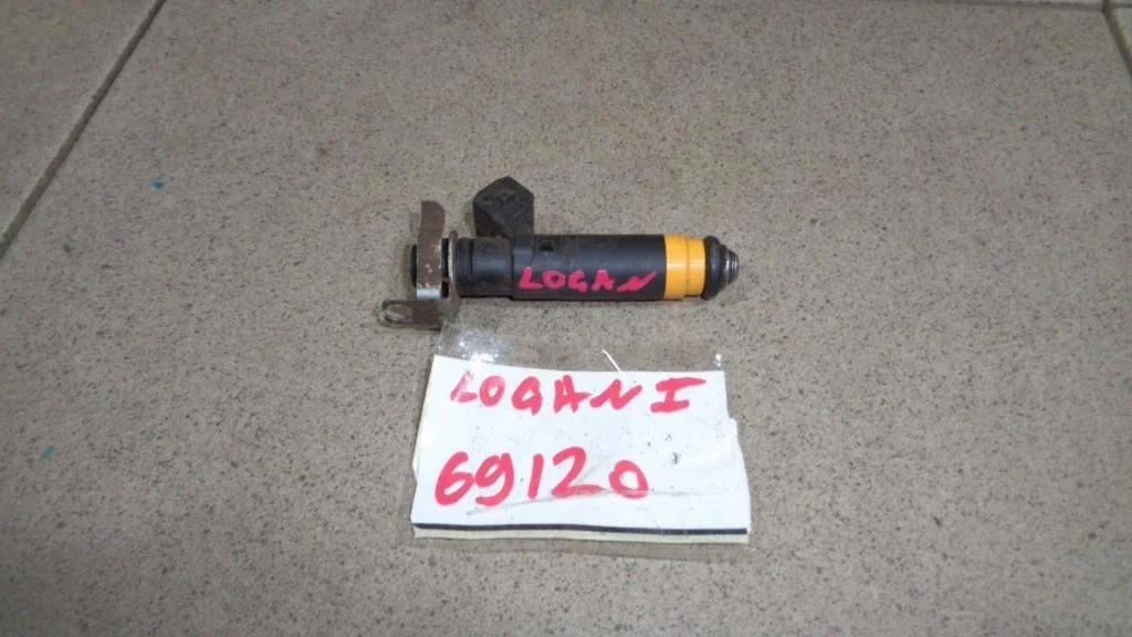 Форсунка топливная Renault Symbol 1