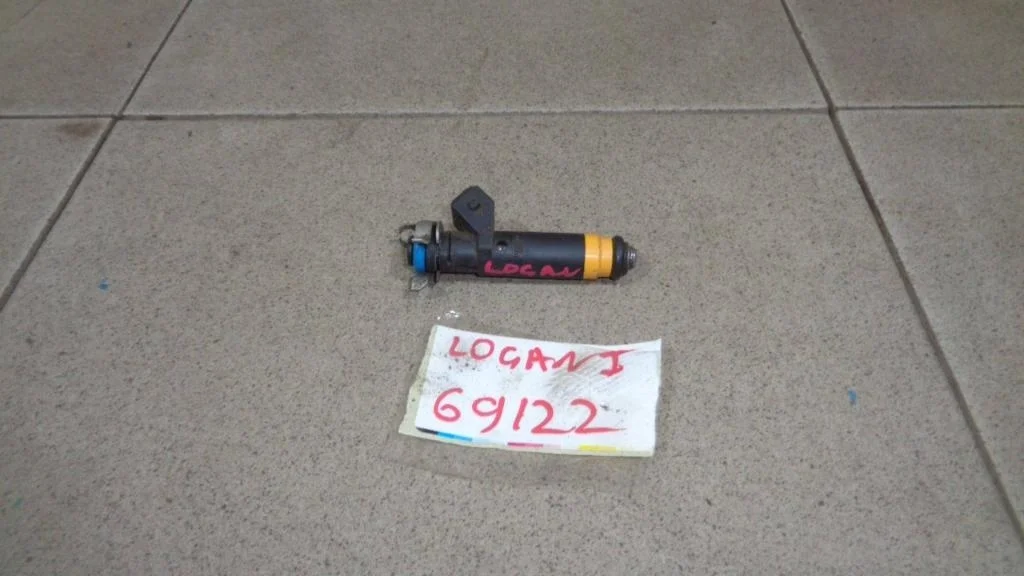 Форсунка топливная Renault Symbol 1