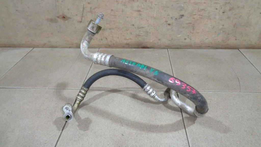 Трубка кондиционера Opel Astra 2007 H