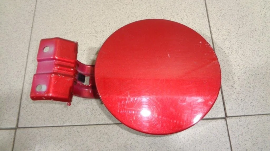 Лючок бензобака Mitsubishi Lancer 10 CY