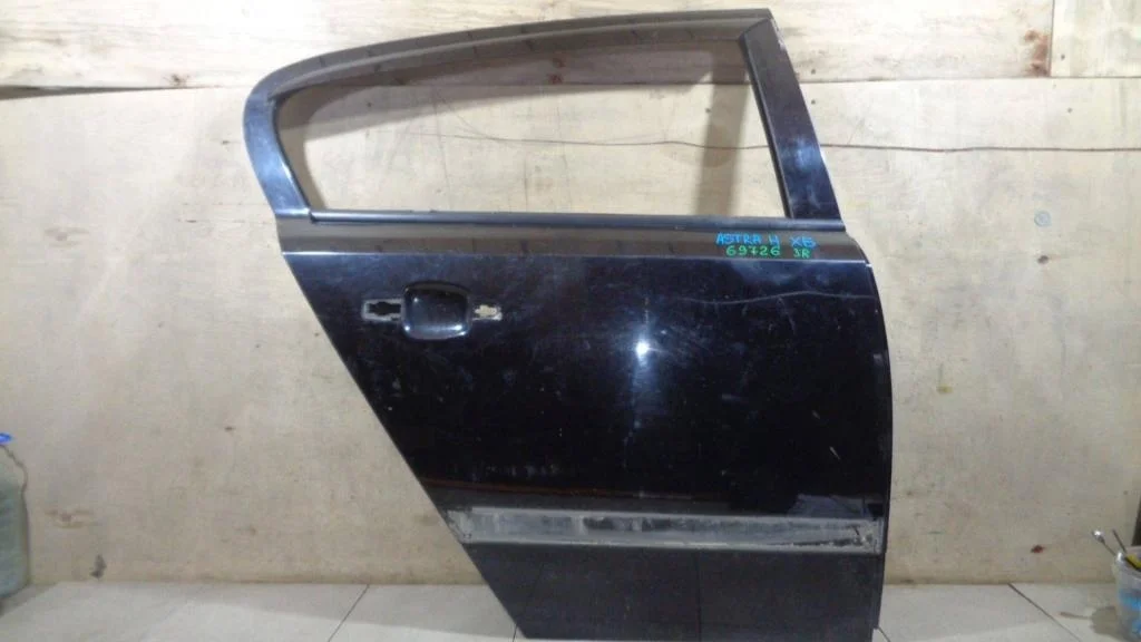 Дверь задняя правая Opel Astra 2007 H