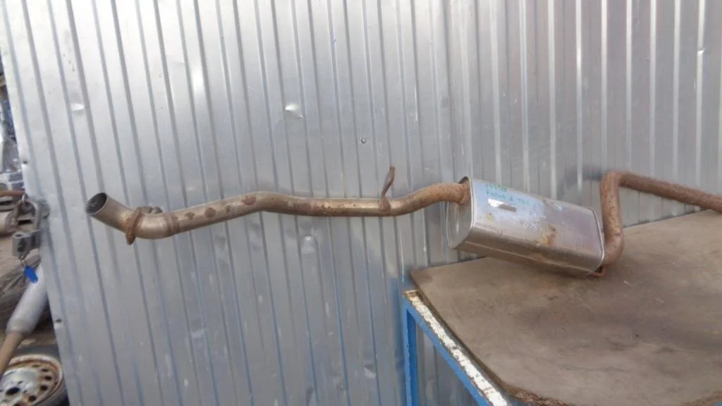 Средняя часть глушителя Ford Focus 2