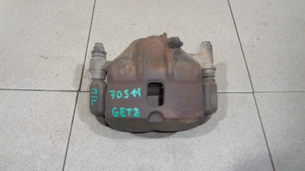 Суппорт передний левый Hyundai Getz TB